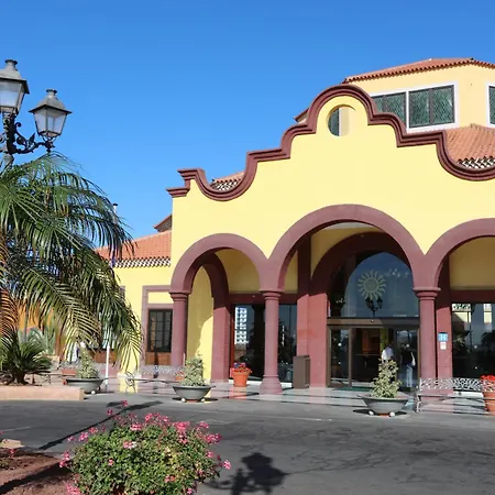 Bahia Principe Sunlight מלון אדחה